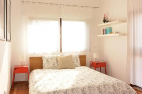 Sunny Porto by Flat in Porto